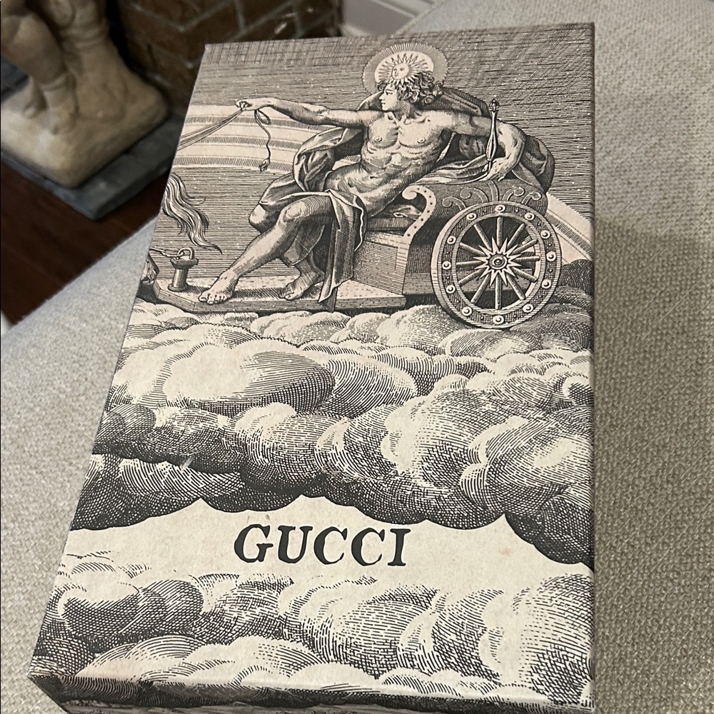 Gucci sneakers